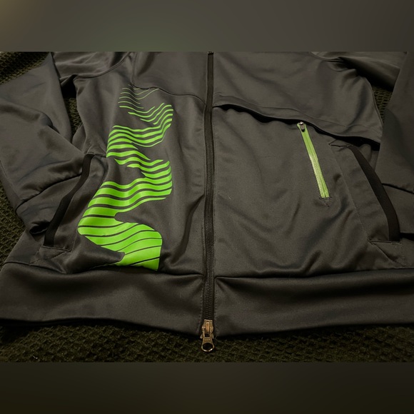 Reebok | Zip-Up Sweater - Picture 3 of 11